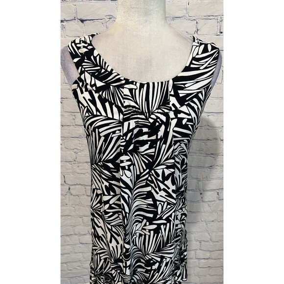 Saint Tropez West Black/White Short Dress Floral Spandex Stretch Size 4 - Picture 2 of 6